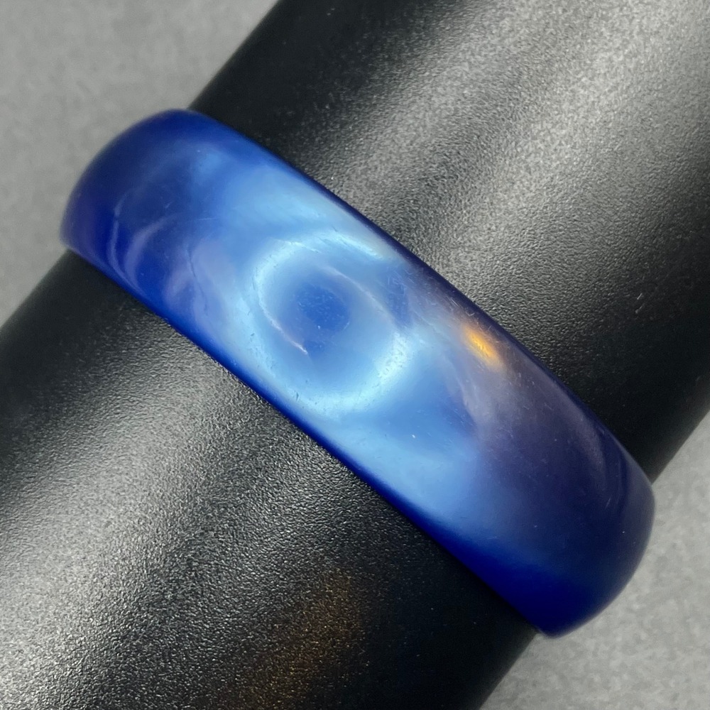 Vintage Bangle Bracelet Royal Blue Moonglow Lucite Size 8.25"
